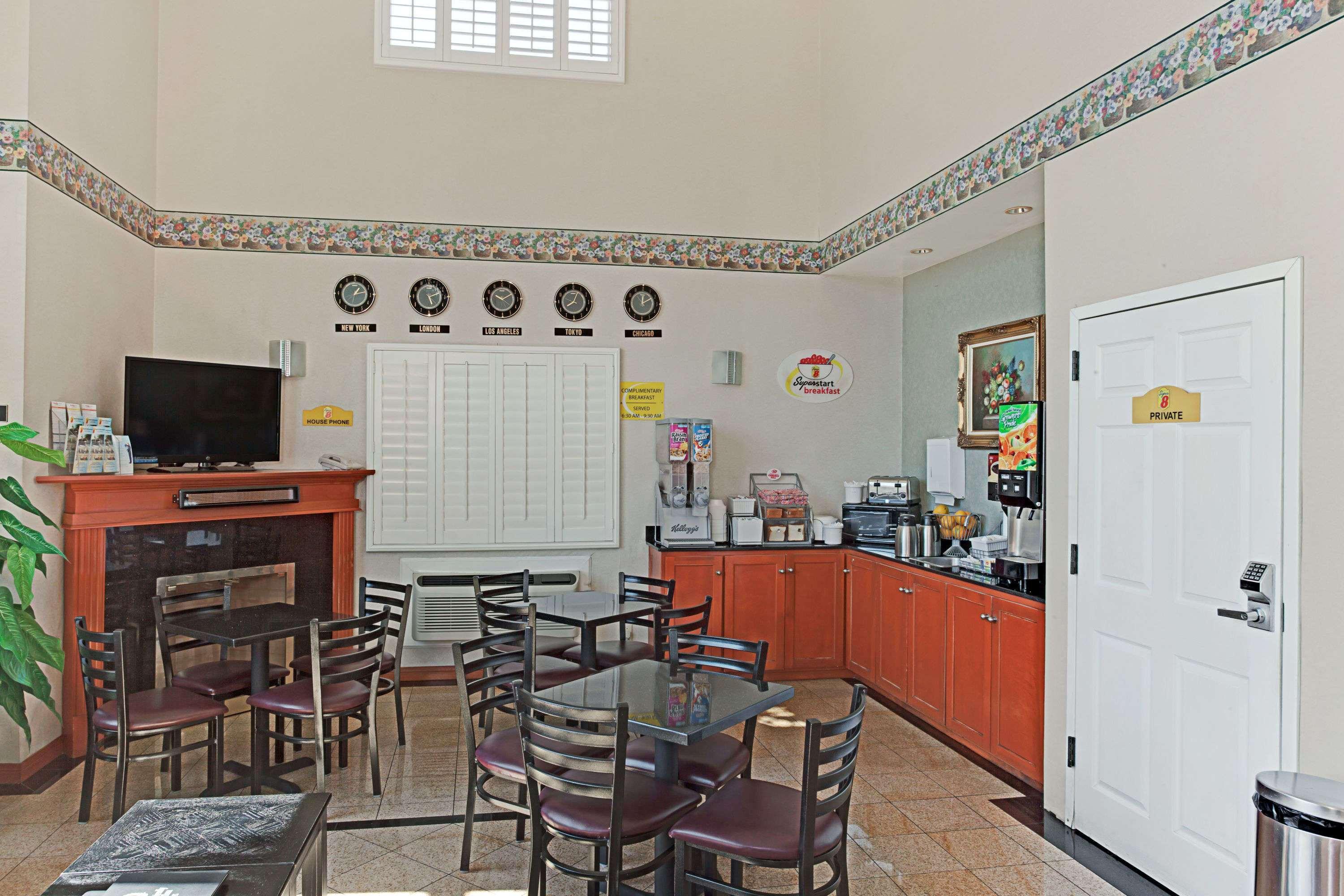 Motel Super 8 By Wyndham North Hollywood Los Angeles Esterno foto