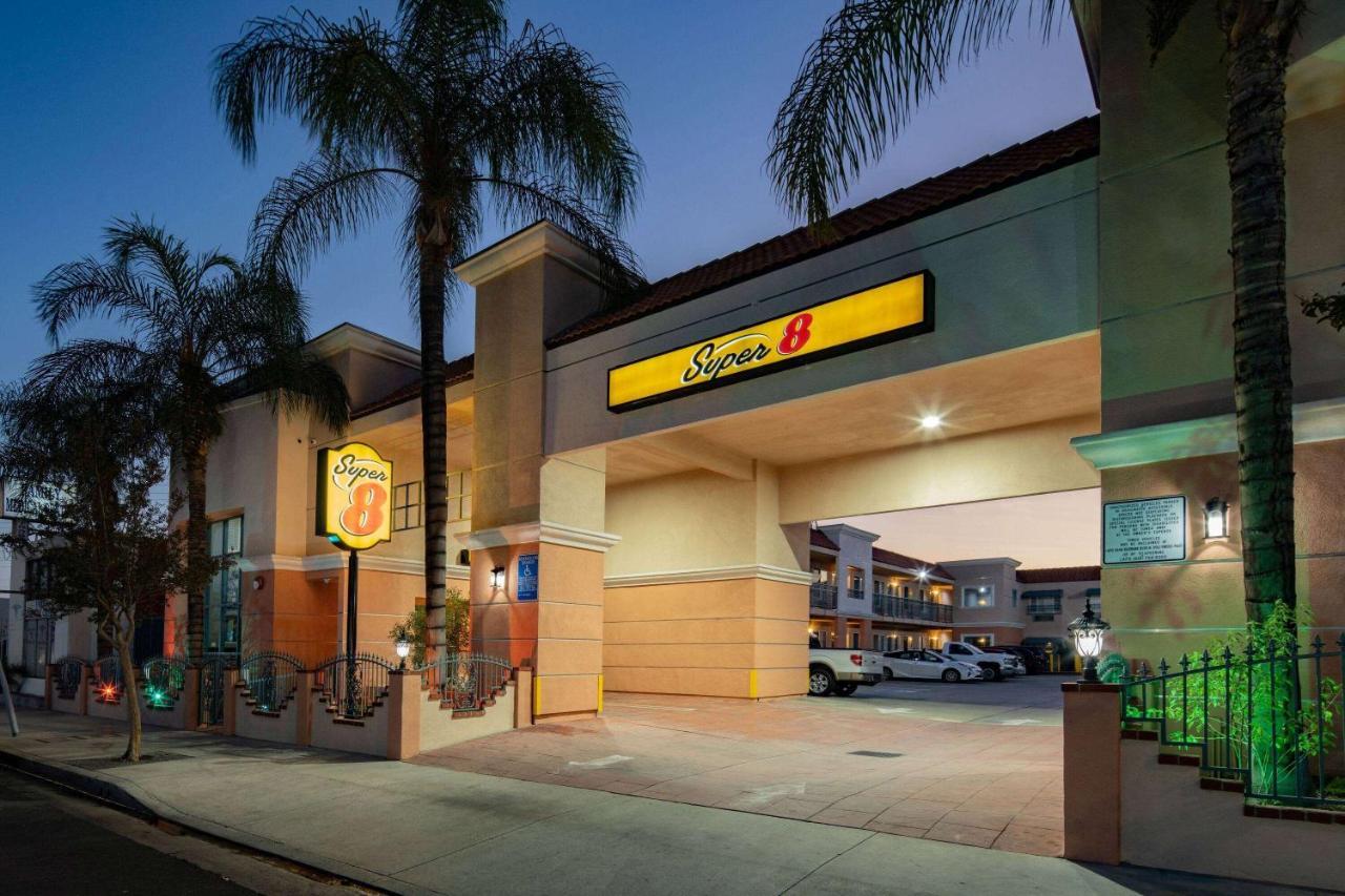 Motel Super 8 By Wyndham North Hollywood Los Angeles Esterno foto