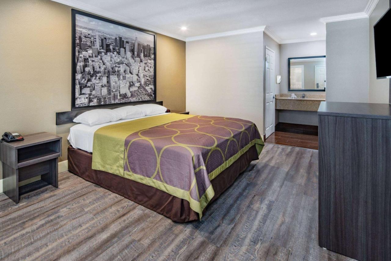 Motel Super 8 By Wyndham North Hollywood Los Angeles Esterno foto