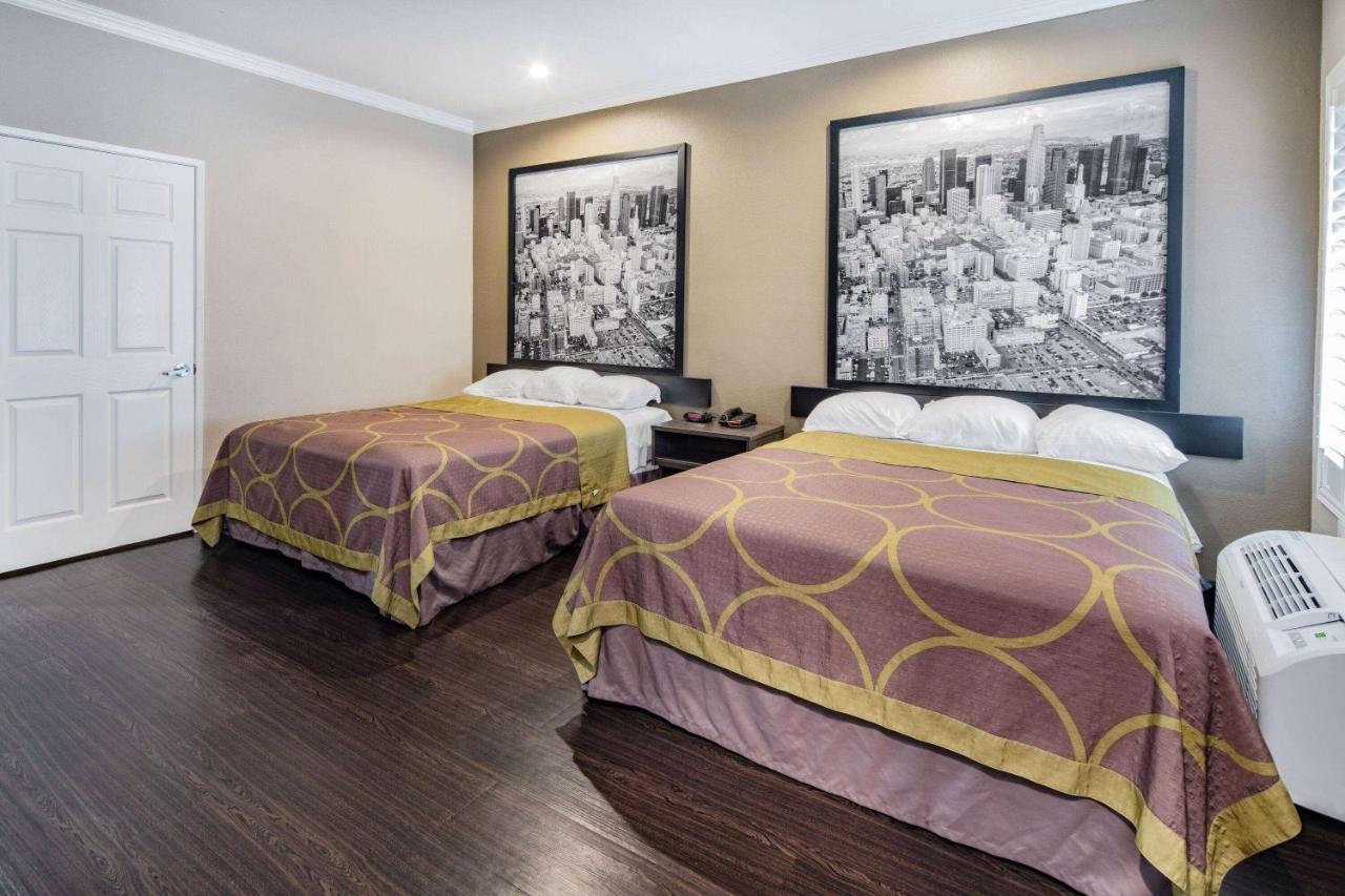 Motel Super 8 By Wyndham North Hollywood Los Angeles Esterno foto